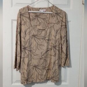 Chico's Taupe Floral Tunic